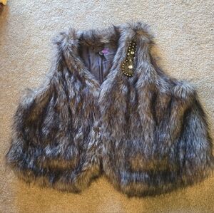LYS Women's Faux Fur Vest - Gray & Brown W/ Embroider Size 3X